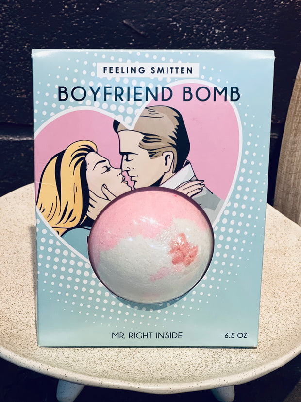 Feeling Smitten Boyfriend Bomb